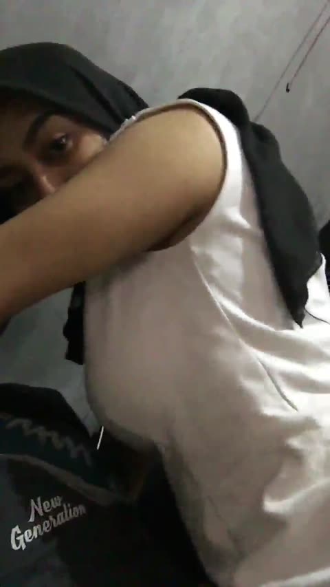 EClGx0aS_720p.mp4