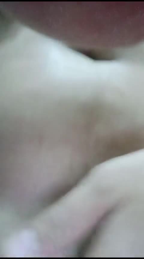 Tante TKW Hongkong Mainin Memek Pake Jari.mp4