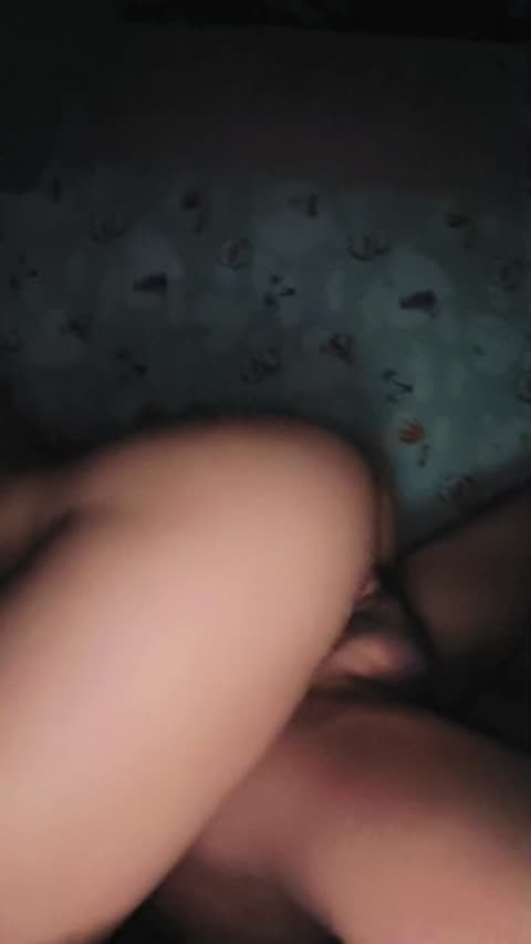 Cewek Agresif Si Cowok Terima Beres.mp4