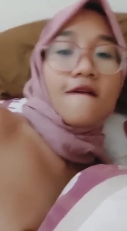 xboclfj3sq33.mp4
